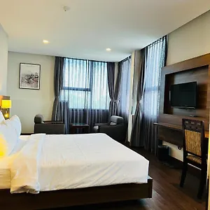 Park Saigon Hotel